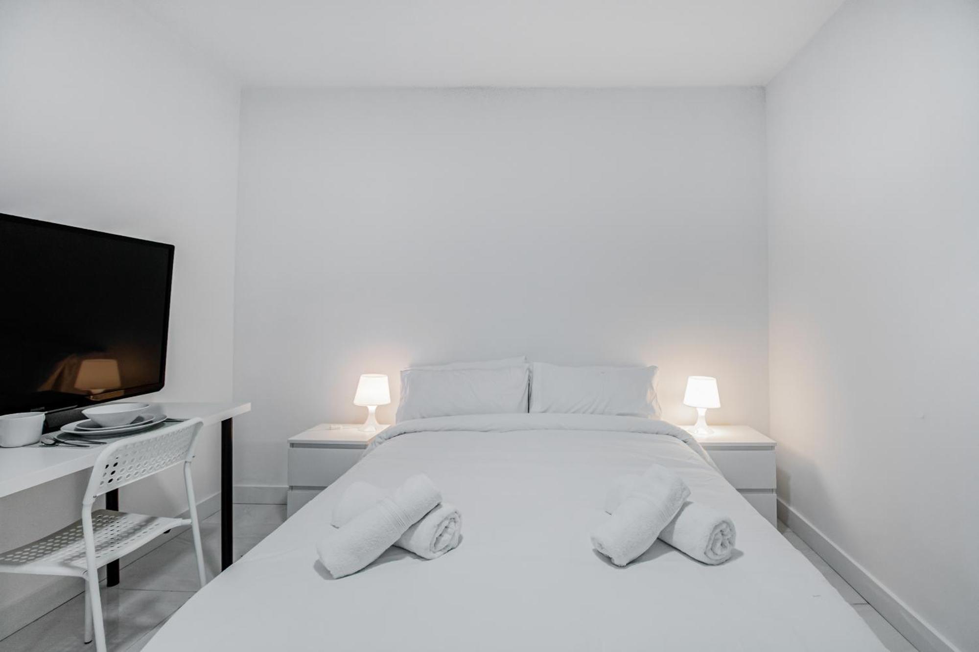 Las Palmas Comfort Rooms 外观 照片